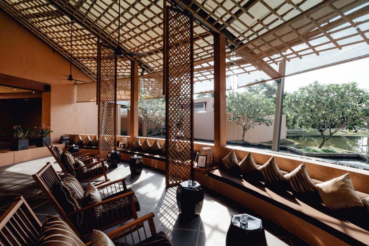 Wanakarn Beach Resort & Spa พังงา ภายนอก รูปภาพ